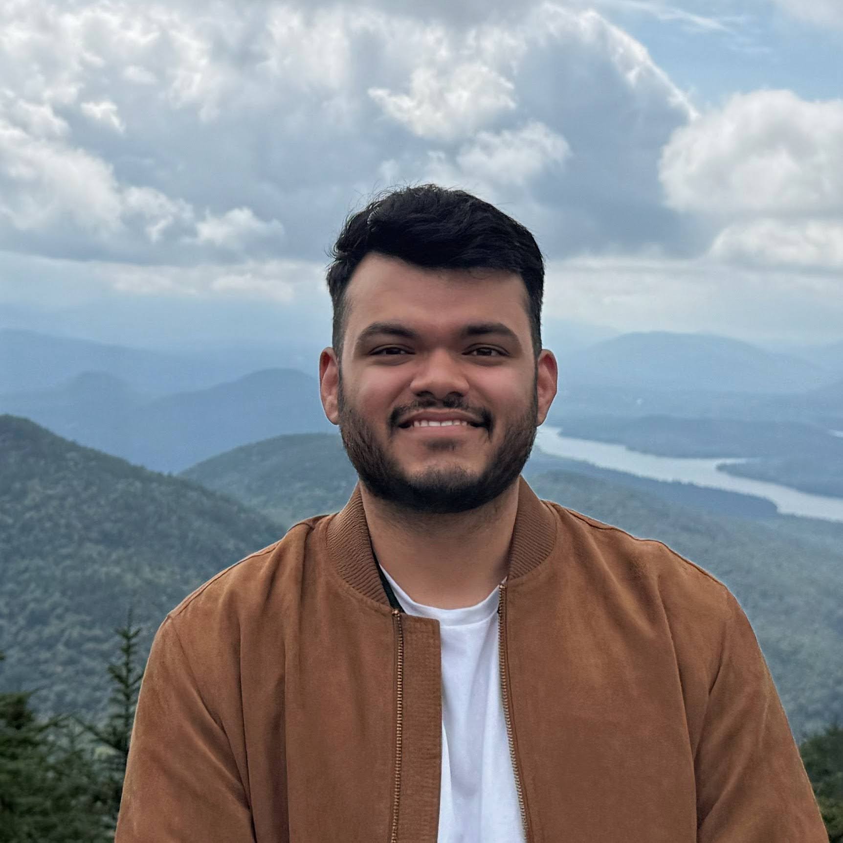 Akhil V. Kasturi